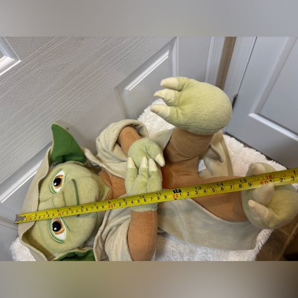 Yoda Star Wars Jay Franco Plush Lucas Film Stuffed Animal In Hooded Robe 17” - Picture 5 of 7